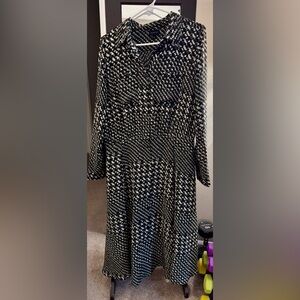 Who What Wear women’s dress size large